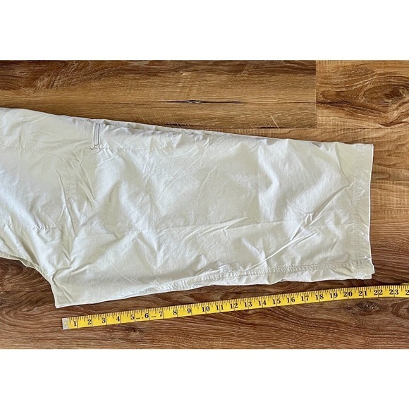 LL‎ Bean  Size 14 Adjustable Waist Khaki Wide Leg Ankle Pants With Pockets EUC - Picture 4 of 12